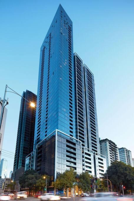Deluxe 3 Bedroom Apartment In Southbank Ville de Ville de Melbourne Extérieur photo